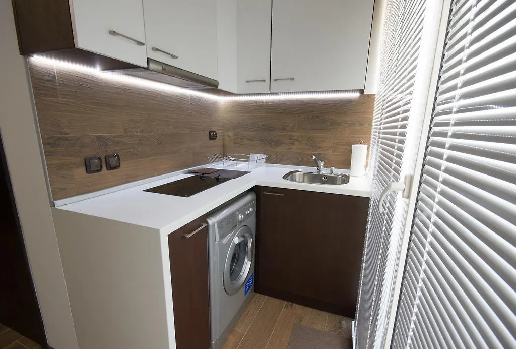 City Apartments La Casa Warna